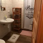 Hradecky Dvur منزل للإقامة *
