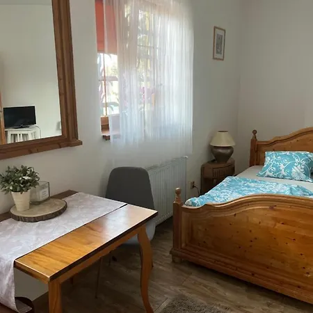 Hrádecký Dvůr Plzeň