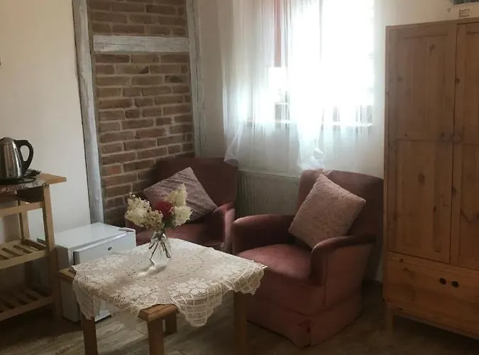 Hrádecký Dvůr
