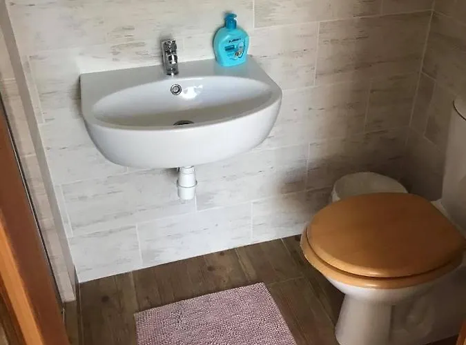 Hrádecký Dvůr * Plzeň