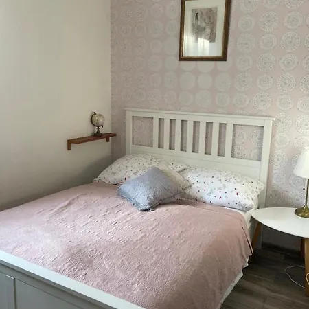 Homestay Hradecky Dvur Plzen